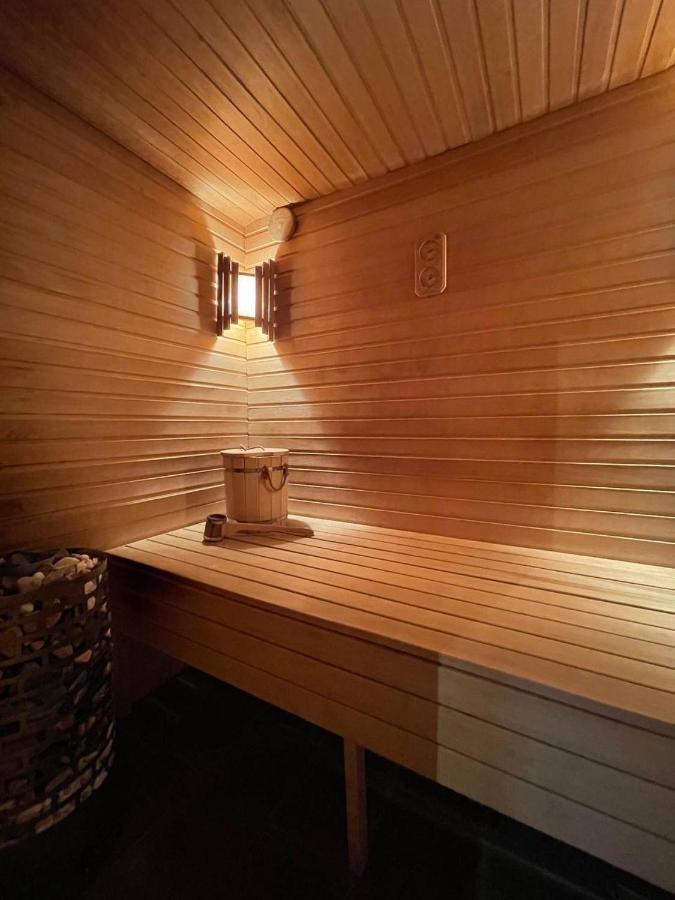 Геленджик: Отель Брют