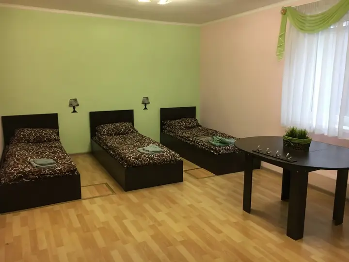 Новочеркасск: Tsentralnyij Guest House