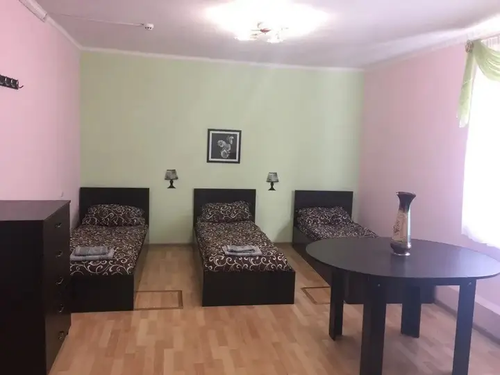 Новочеркасск: Tsentralnyij Guest House