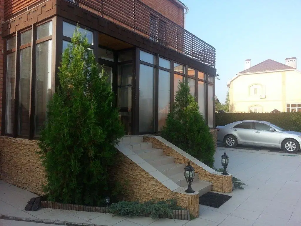 Батайск: Delyuks Villa