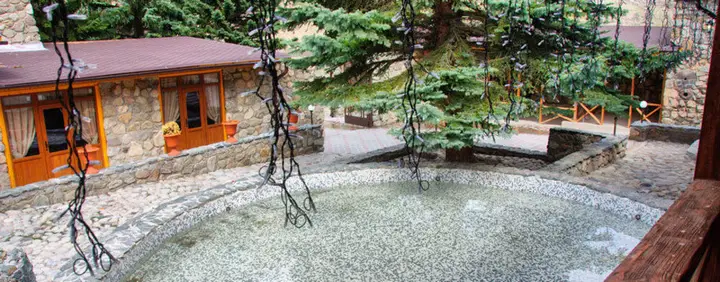 Тырныауз: Hotel Alamat
