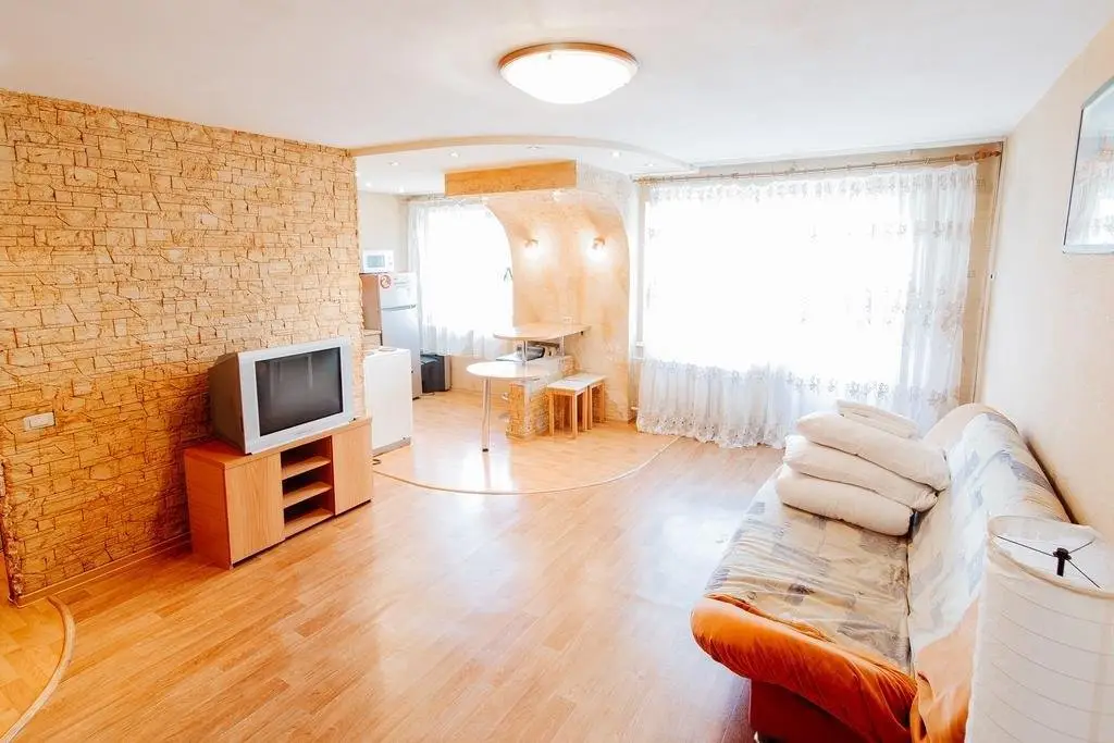 Новокузнецк: Apartment V Gosti na Tsiolkovskogo 50