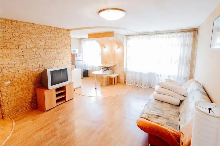 Новокузнецк: Apartment V Gosti na Tsiolkovskogo 50