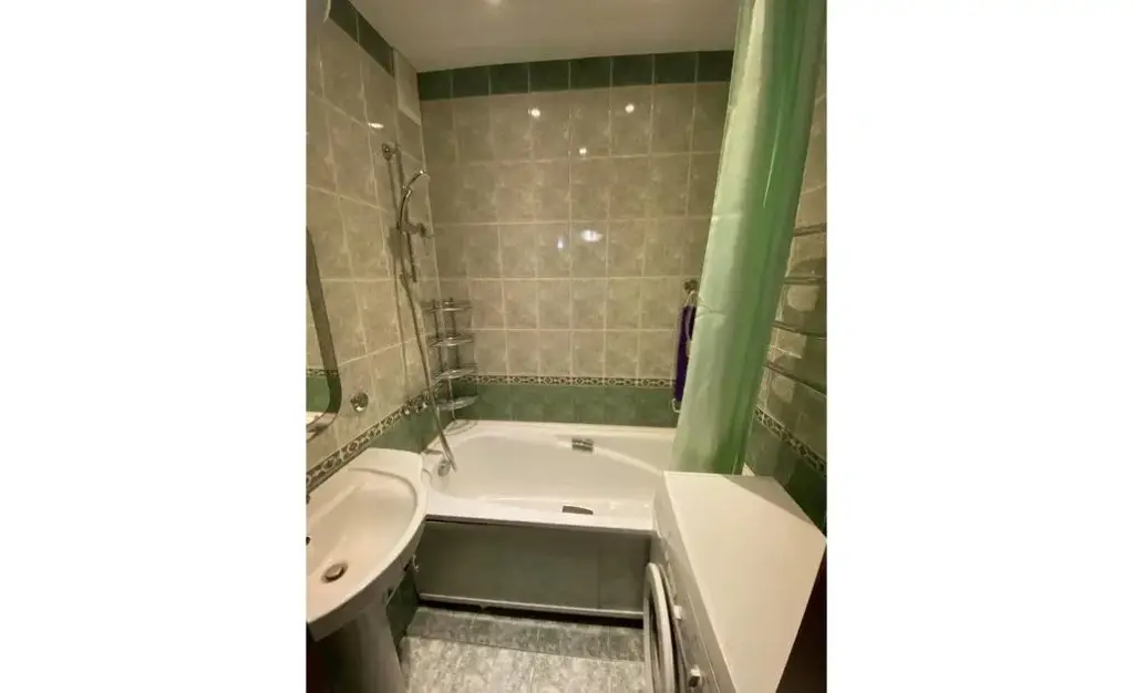 Новокузнецк: Home Hotel (Хоум Отель) на Кузнецкстроевском 1