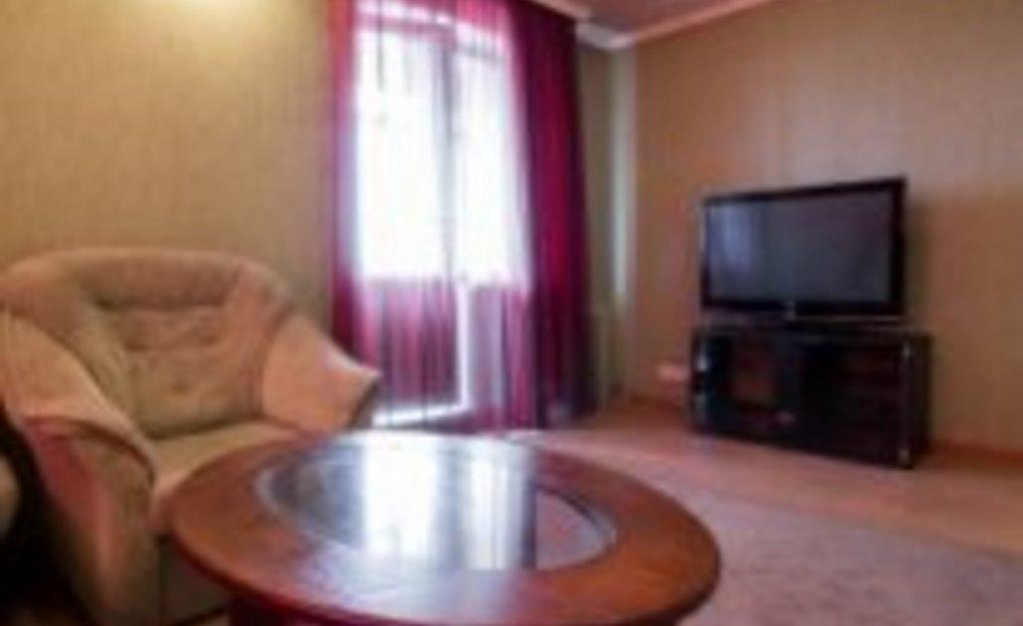 Новокузнецк: Home Hotel (Хоум Отель) на Кузнецкстроевском 24