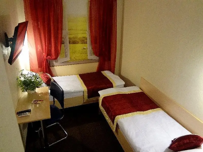 Новокузнецк: Hotel Tango