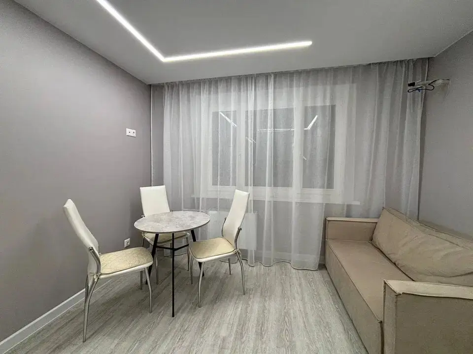 Тюмень: Апартаменты CrystalRentals