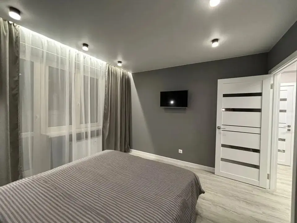 Тюмень: Апартаменты CrystalRentals