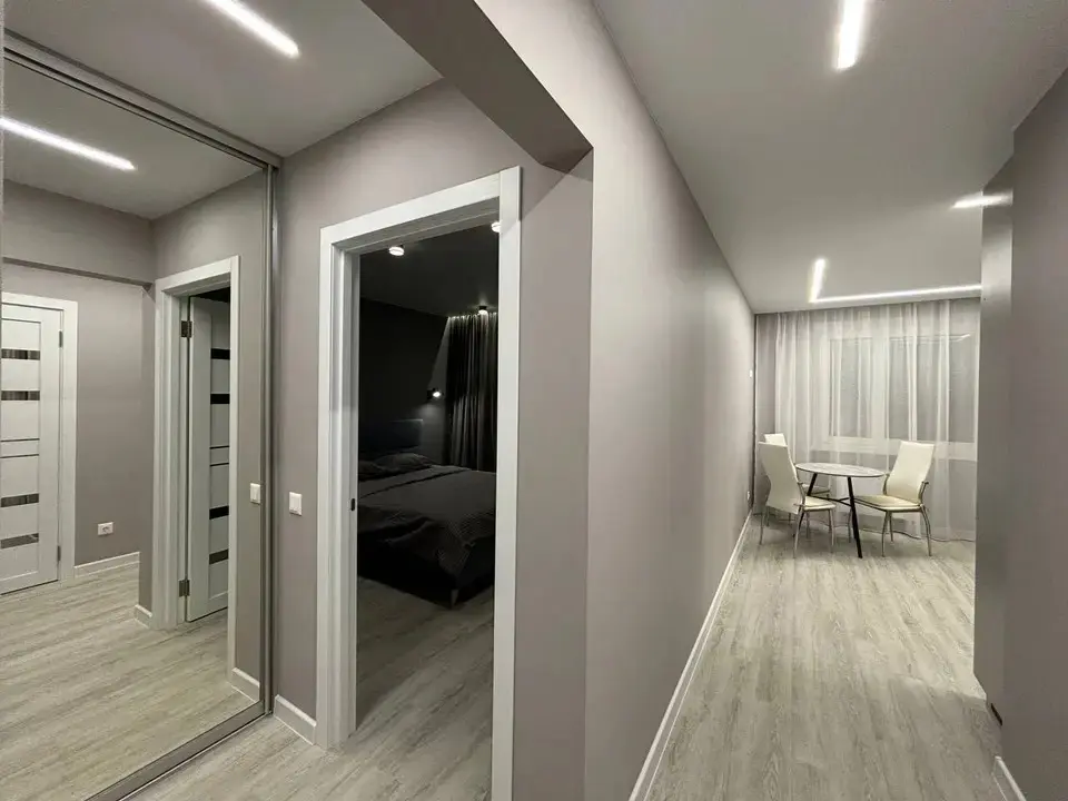Тюмень: Апартаменты CrystalRentals