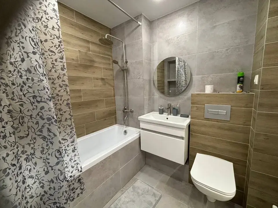 Тюмень: Апартаменты CrystalRentals