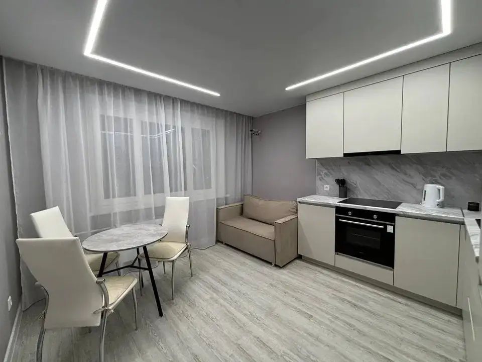 Тюмень: Апартаменты CrystalRentals