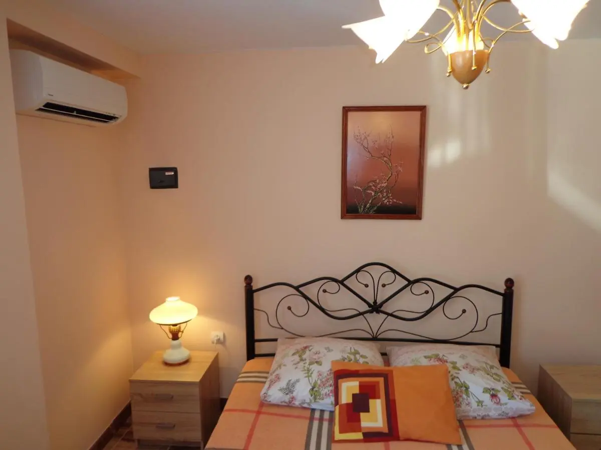 Сочи: Studio Apartment on Vinogradnaya