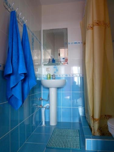 Пятихатки: Guest House Kurortniy 17