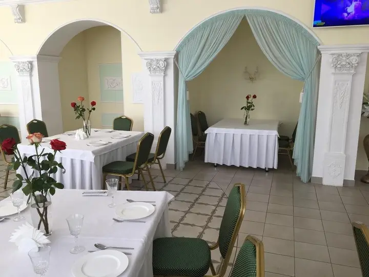 Альметьевск: Hotel Voyage