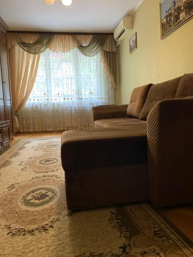 Сочи: Apartment Vorovskogo 53