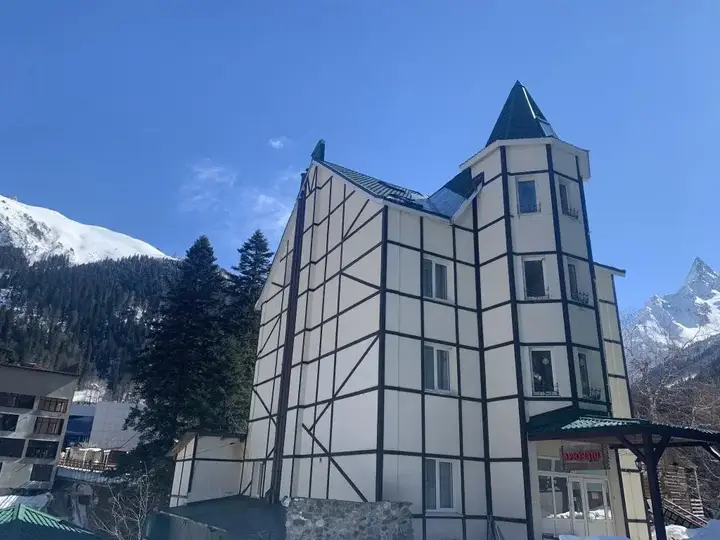 Домбай: Aruchat Hotel