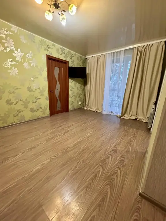 Ленинск-Кузнецкий: Home Hotel (Хоум Отель) на Кирова 81