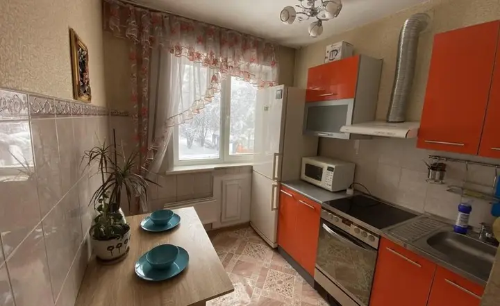 Белово: Home Hotel (Хоум Отель) на Толстого