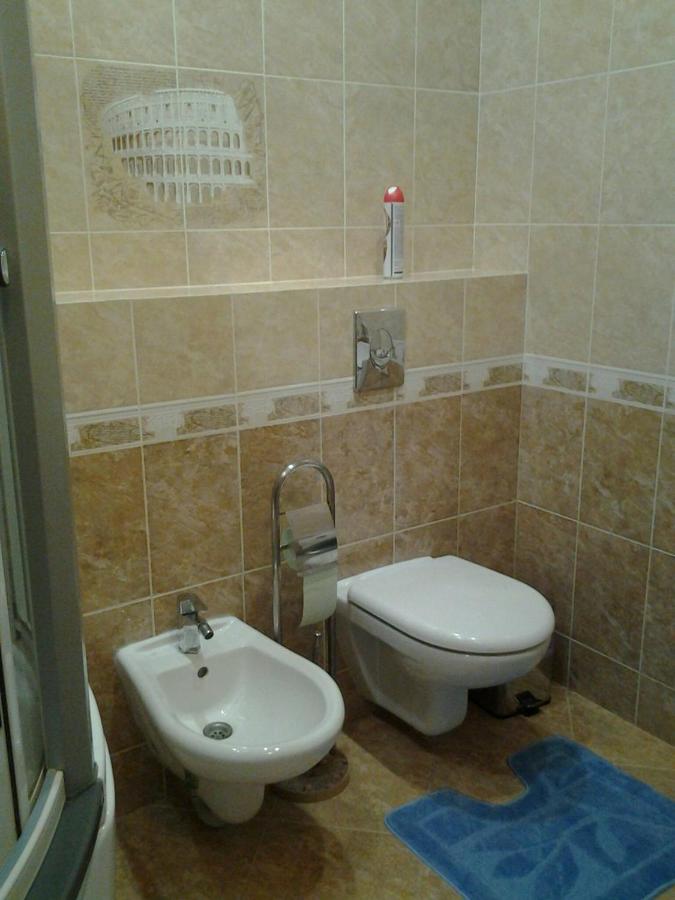 Сочи: Studio on Pervomaiskaya 11