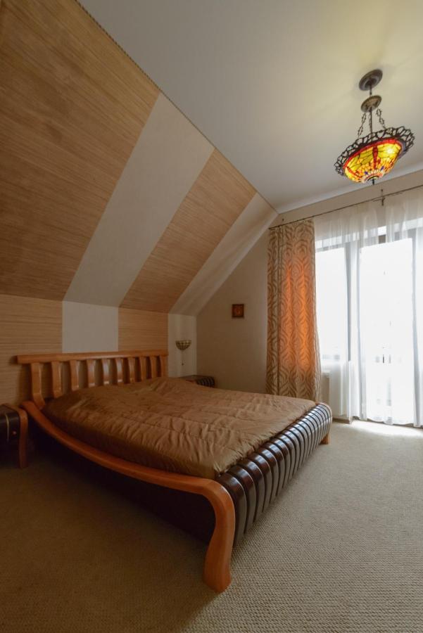 Адлер: Penthouse South Star