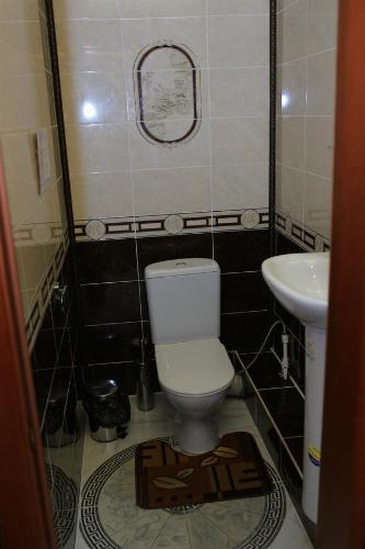 Павловск: Hotel Restaurant Rouz
