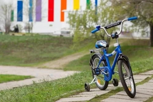 Светлое поле: Загородный комплекс Циолковский