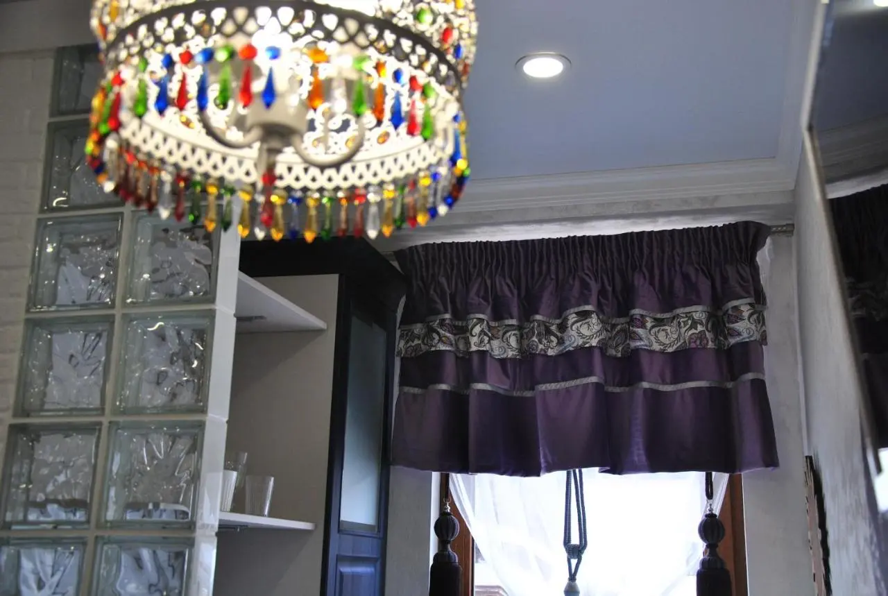 Эсто-Садок: V Indiyskom stile Apartment