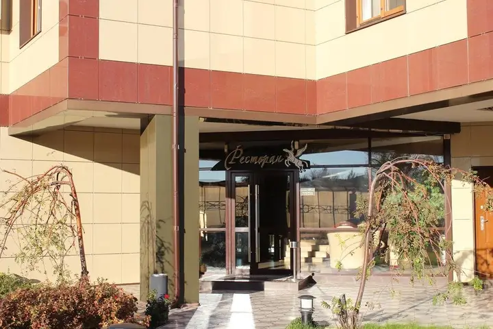 Махачкала: Hotel Pegas