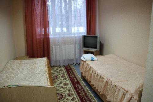 Арзамас: Hotel Lux