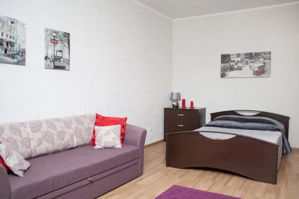 Краснодар: 7 Kvadratov Promyishlennaya 19/1 Apartment