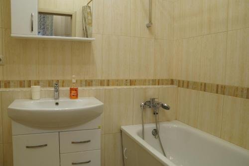 Краснодар: Apartment at Kozhevennaya Street, 42/1