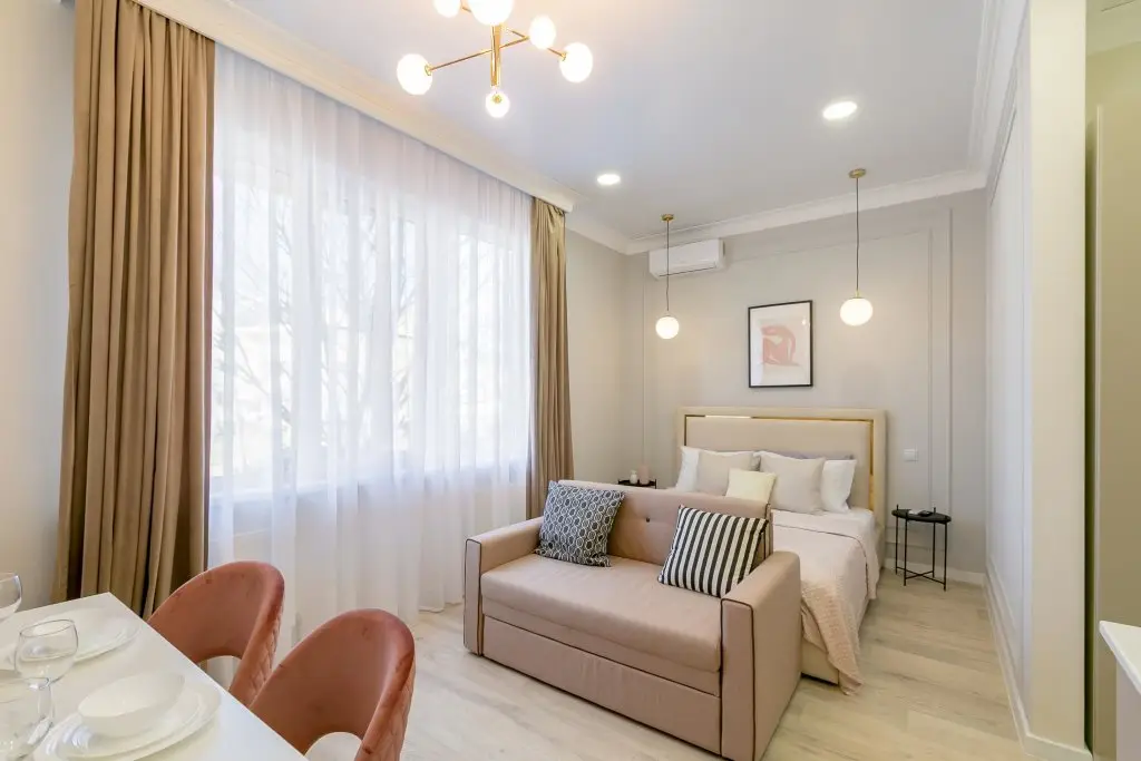 Краснодар: Apartment Happy (Апартмент Хэппи) на улице Карлсруэвская