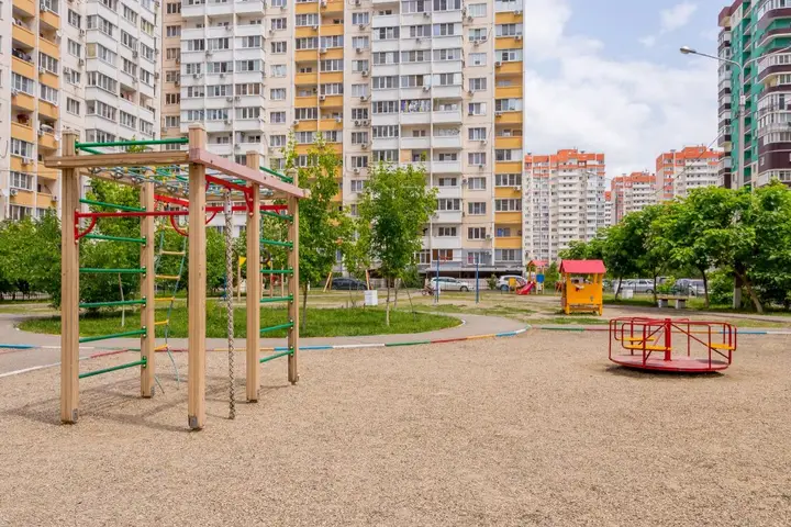 Краснодар: Апартаменты на улице 40-летия Победы