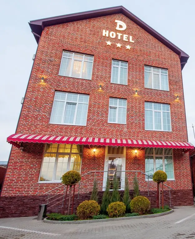 Меблированные комнаты D Hotel — фото 1