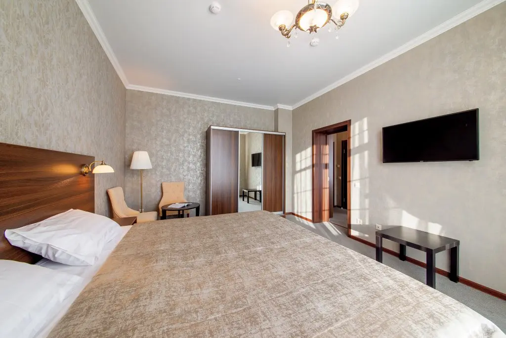 Краснодар: Меблированные комнаты D Hotel