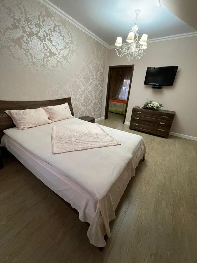 Голубицкая: Дом для отпуска в Skazka Inn