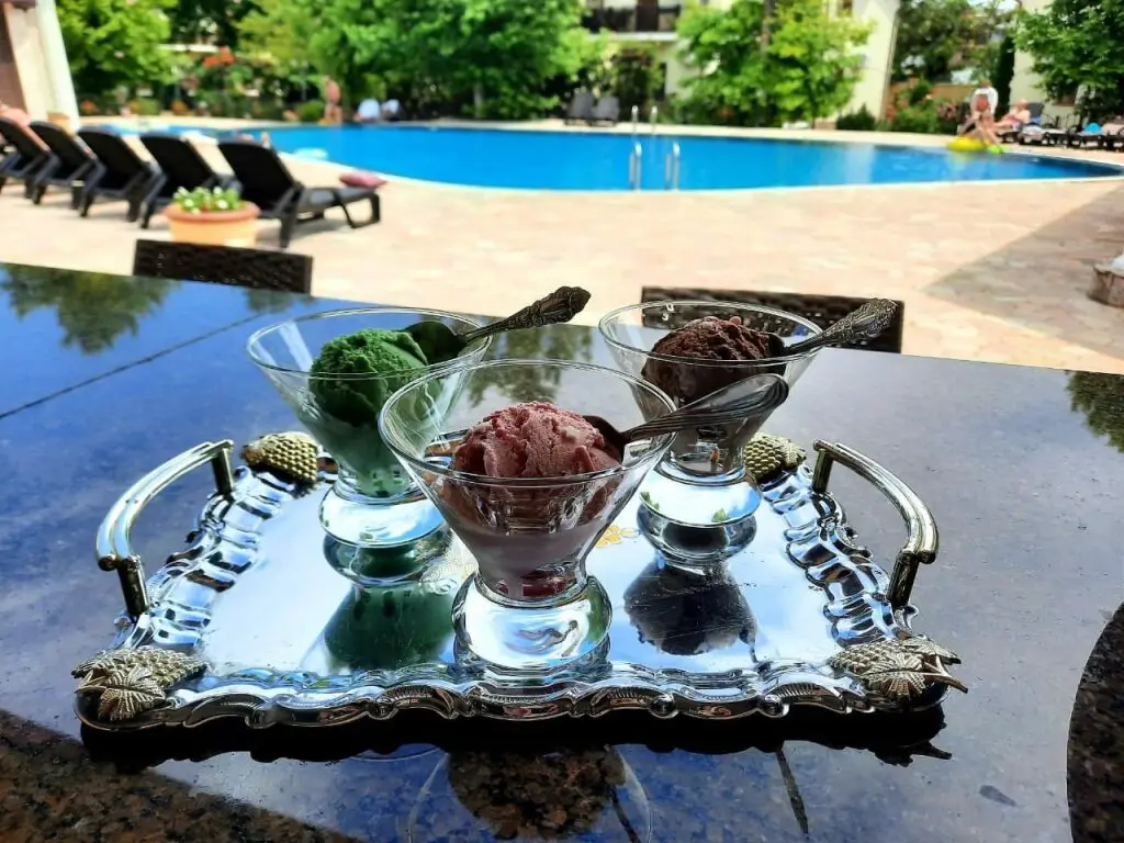 Анапа: Отель Платан Resort