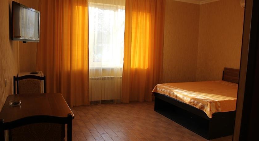 Краснодар: Hotel Raduga