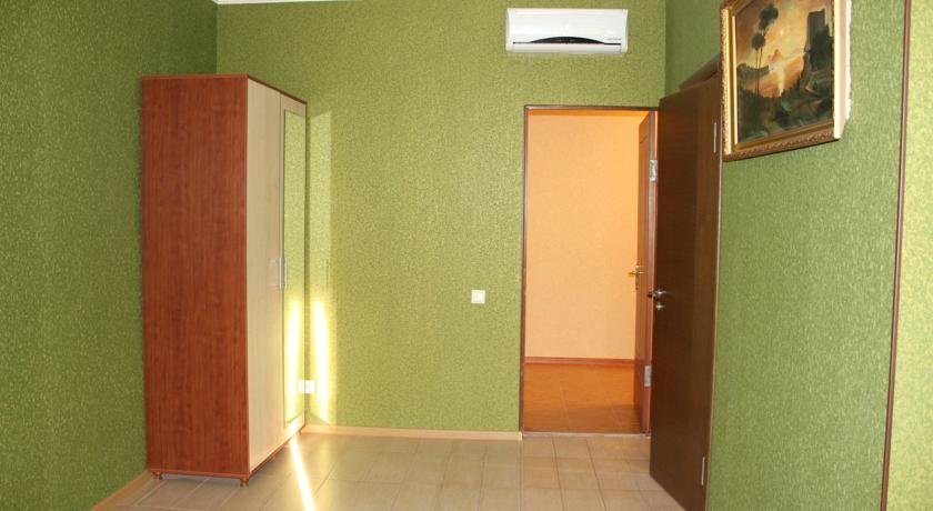 Краснодар: Hotel Raduga