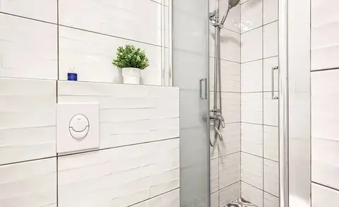 Йо Плейс на улице Героев-Разведчиков, д. 8 корп. 2 — фото 1