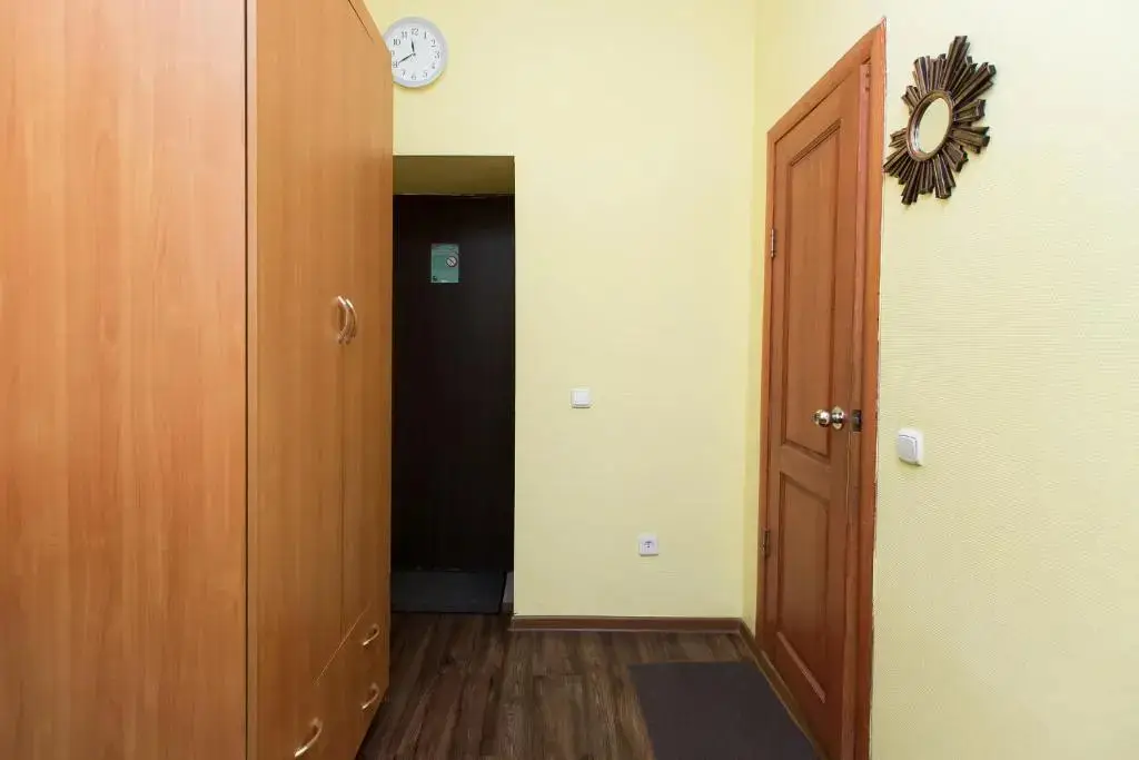 Челябинск: Меблированные комнаты Абсолют
