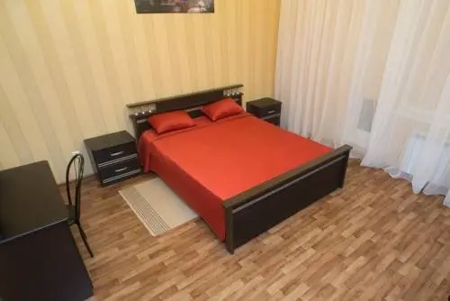 Челябинск: Apartment on Sverdlovsky Prospekt 88
