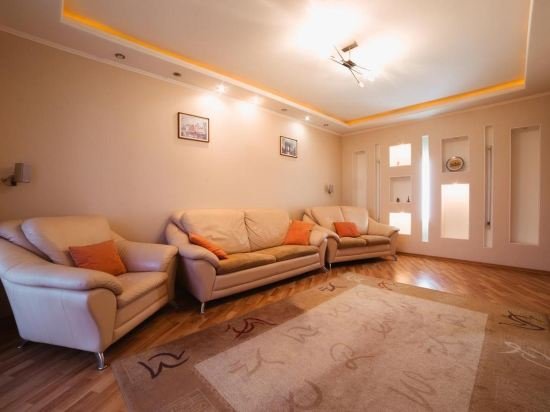Челябинск: Five Stars on Lenina 68a