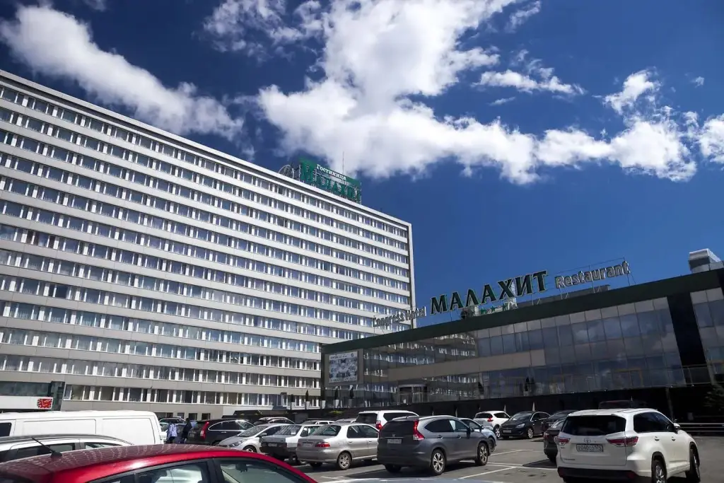 Отель Малахит — фото 1