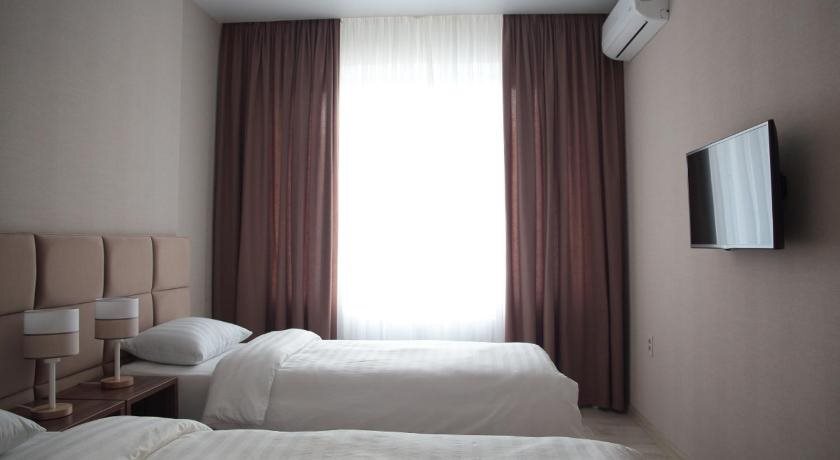 Челябинск: Manhattan Mini Hotel