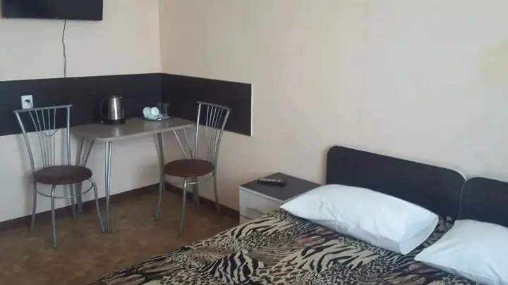 Челябинск: Mini Hotel na Popova