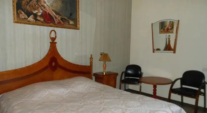 Челябинск: Меблированные комнаты Savoy-L