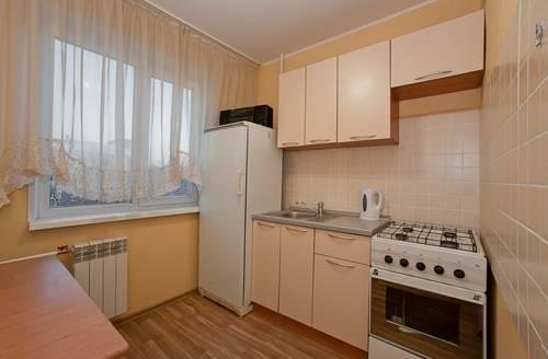 Челябинск: Apartment Volodarskogo