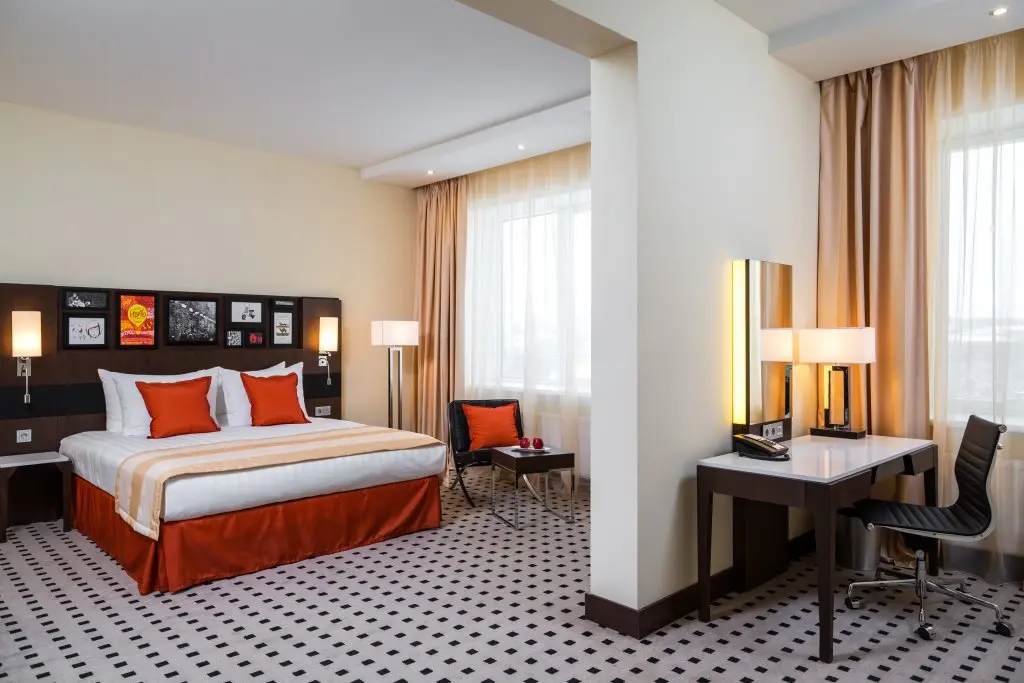 Челябинск: Гостиница Radisson Blu Челябинск