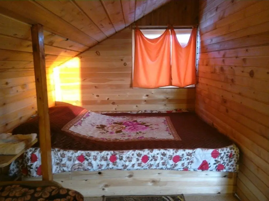 Хужир: Guesthouse Pushkina